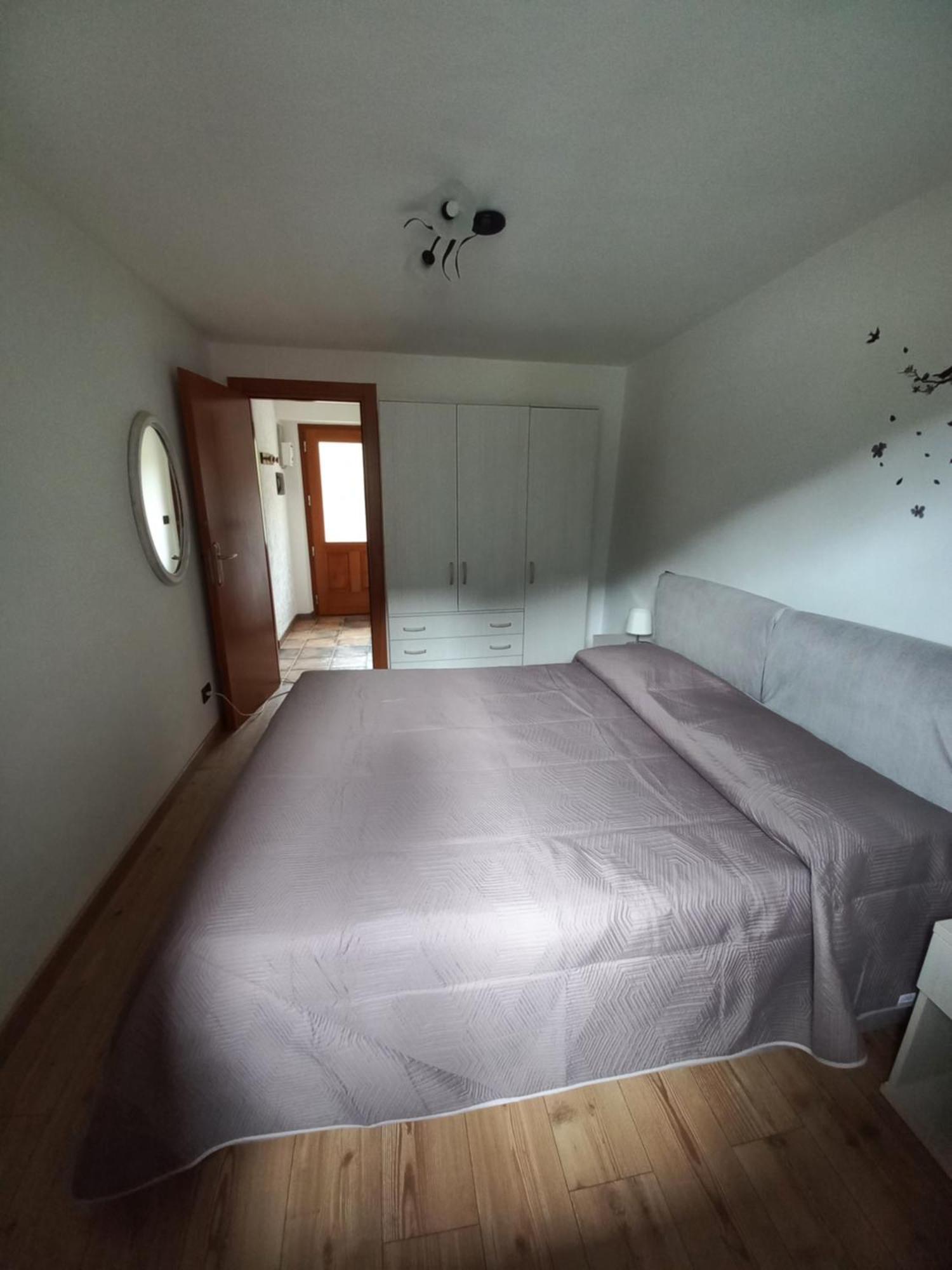 Apartmán Da Lauretta Challand-Saint-Anselme Exteriér fotografie